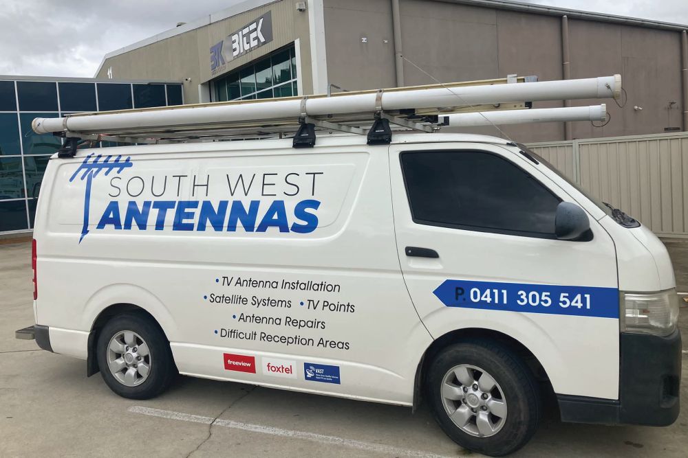 Antenna installation Yass Valley